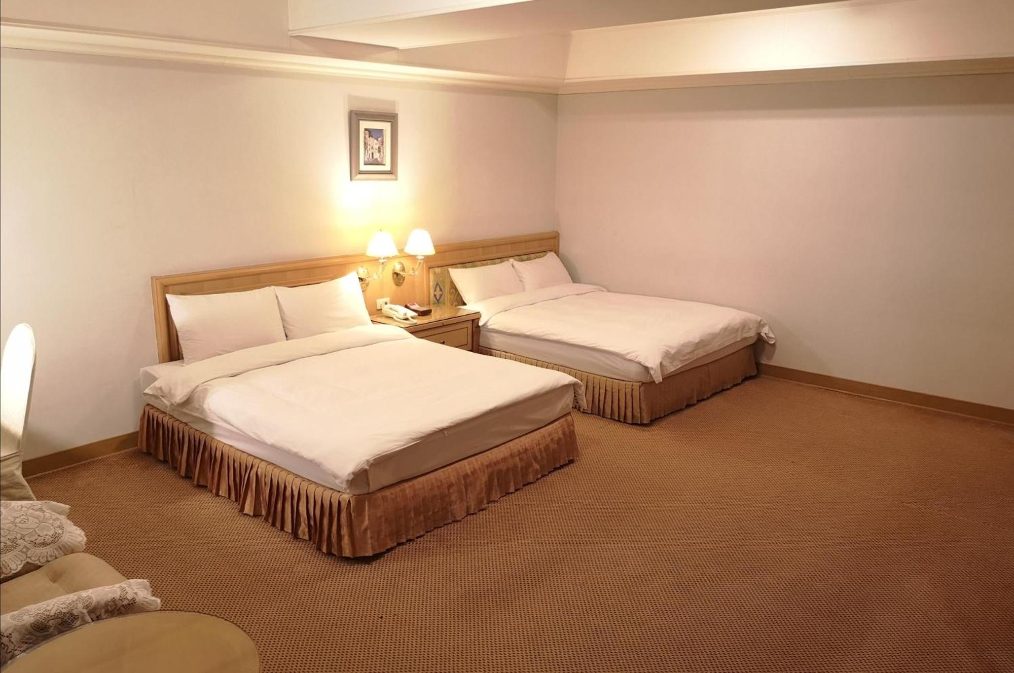Kingdom Hotel Sin-ču Pokoj fotografie